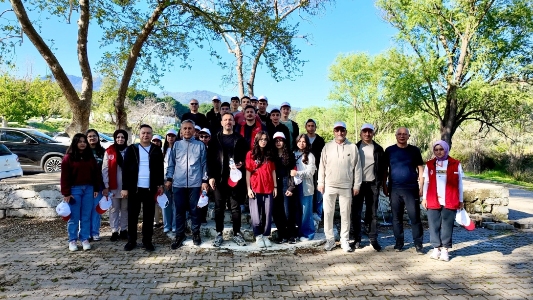 SART HARABELERİNE DOĞA YÜRÜYÜŞÜ