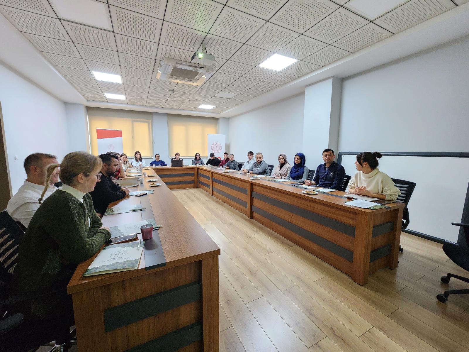 Genç Ar-Ge Öğrencilerine Tanıtım Toplantısı Yapıldı!
