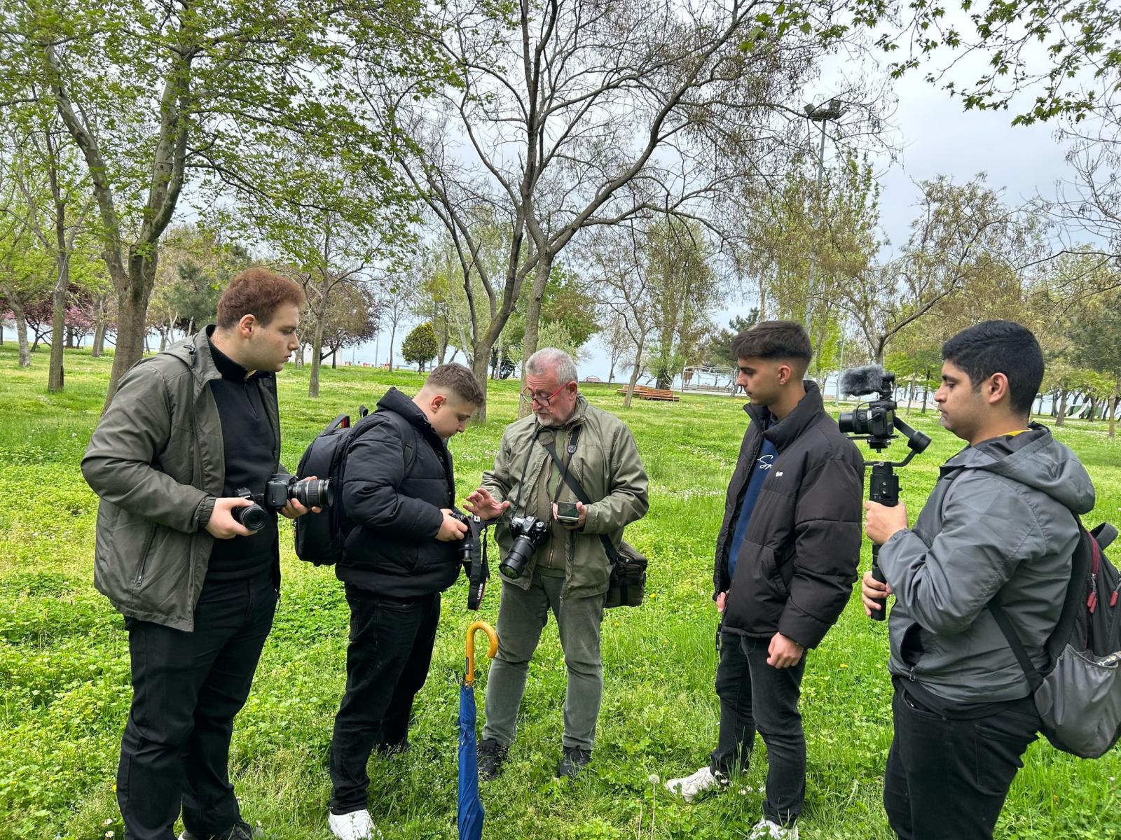 FOTOĞRAFLARLA DOĞANIN DÖNÜŞÜMÜNE TANIKLIK ETMEK