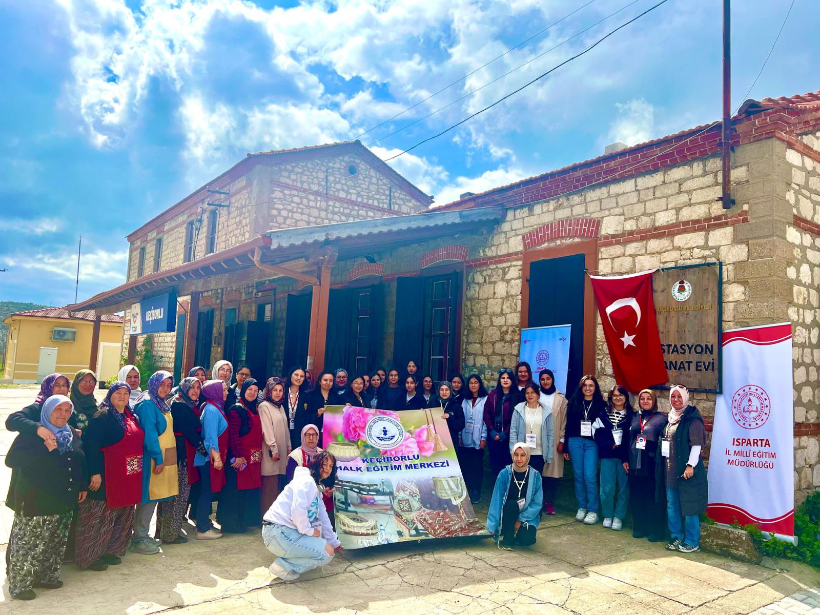 Genç Ar-Ge Akademisi Geleneksel El Sanatları Atölyesi