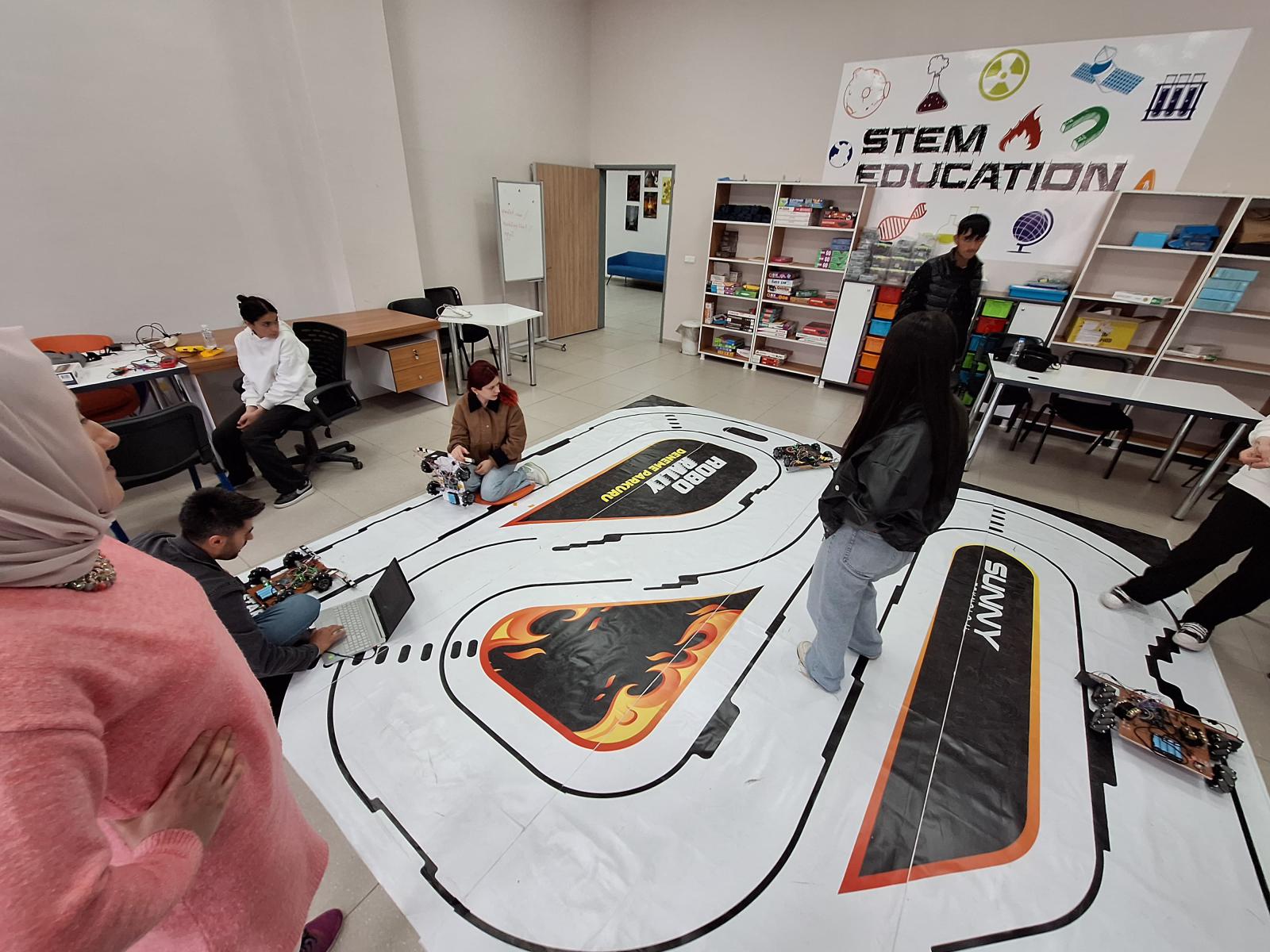 Ağrı Genç Arge Ekibinden Otonom Araç Projesi