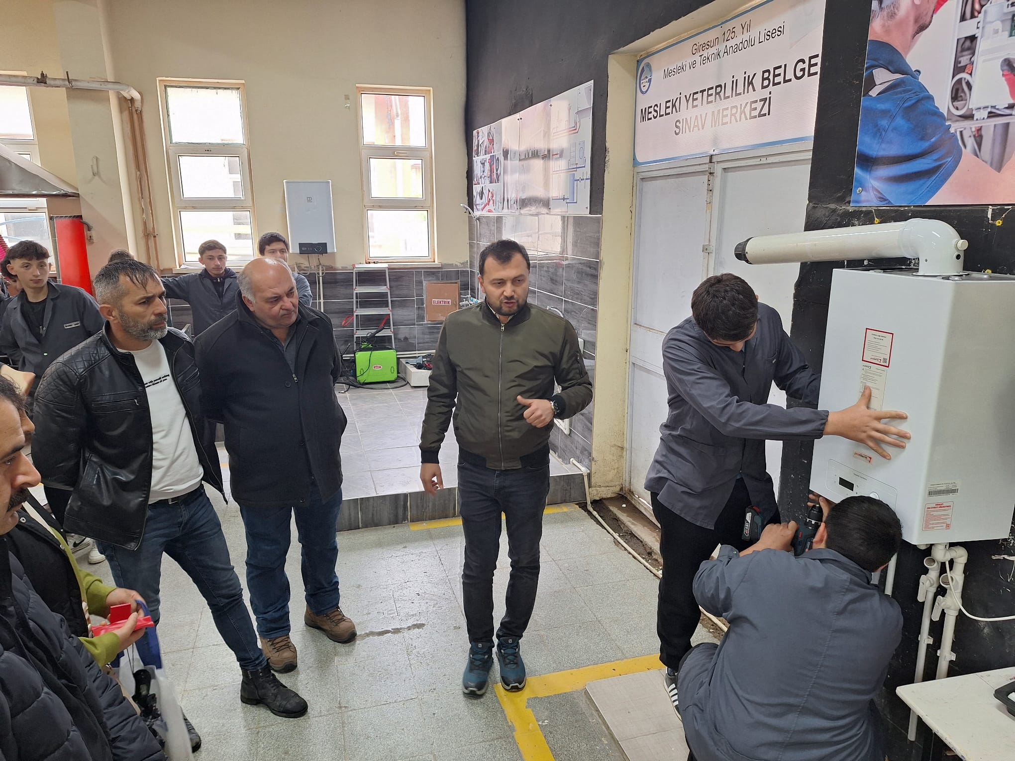 GİRESUN 125. YIL MTAL’DE "AİLEMLE ÖĞRENİYORUM" ETKİNLİĞİ VE GENÇ AR-GE FAALİYETLERİ