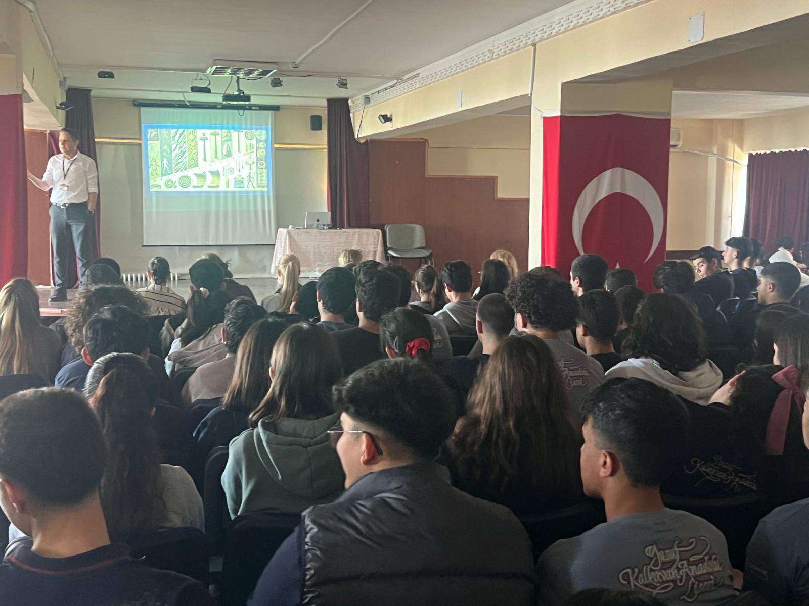 Genç Ar-Ge faaliyeti kapsamında Liselerde Bilim Uygulamaları