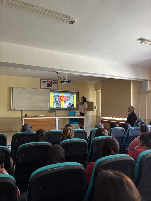 Genç Ar-Ge kapsamında Erasmus+ Mesleki Eğitim Akreditasyonu Kapsamında Çekya’da Hasta ve Yaşlı Hizmetleri Alanında İşbaşı Gözlem ve Öğrenci Bilgilendirme Etkinliği