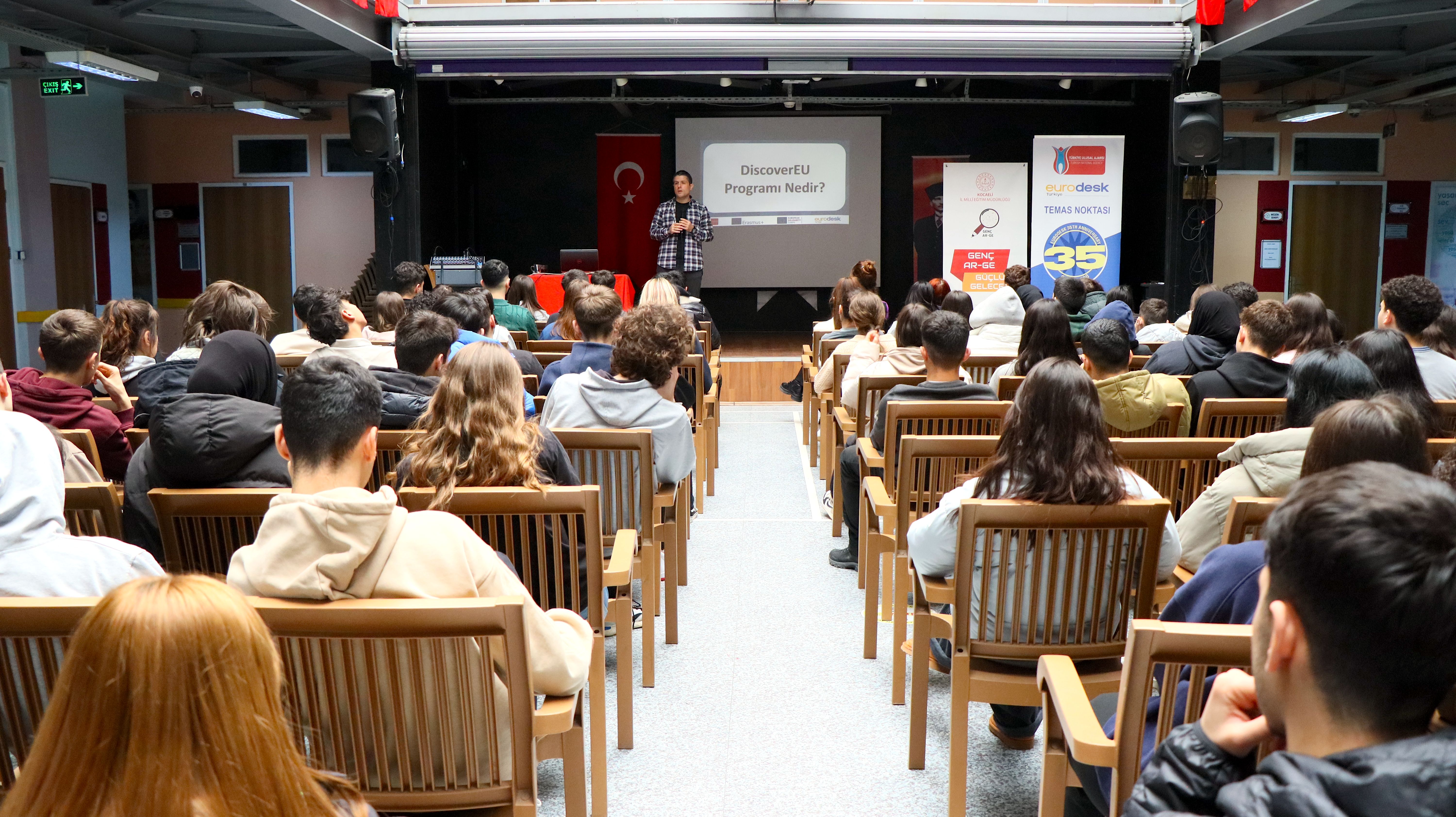 Gençler İçin AB Programları Bilgilendirme Toplantısı