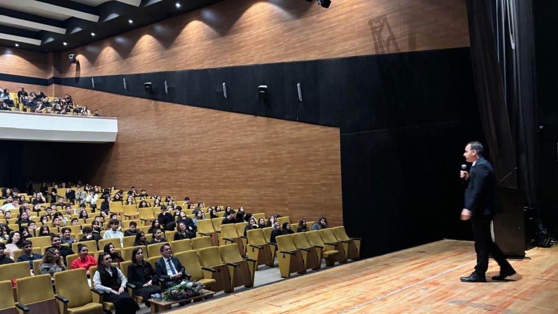 "Finansal Okuryazarlık" Konulu TÜBİTAK Bilim Söyleşisi