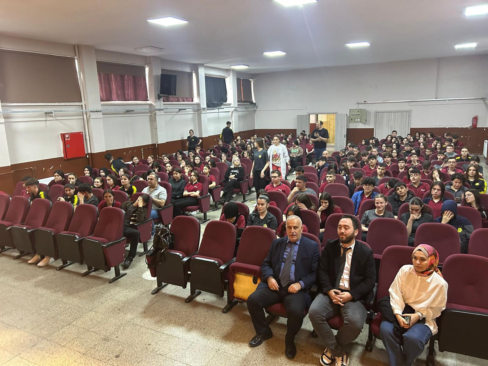 "Siber Psikoloji:Dijital Dünya ve Psikoloji" Konulu TÜBİTAK Bilim Söyleşisi Gerçekleştirildi