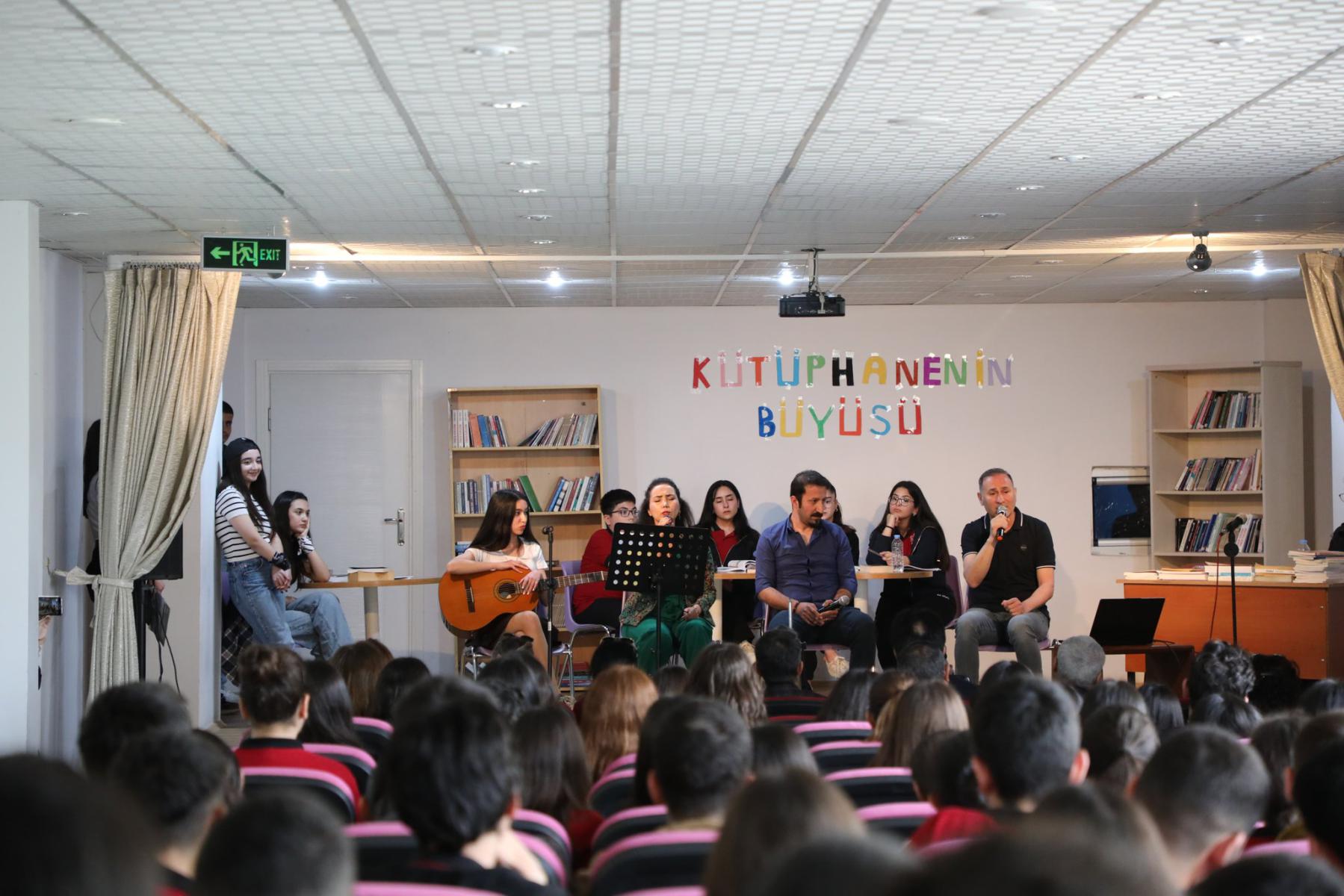 Kütüphanenin Büyüsü