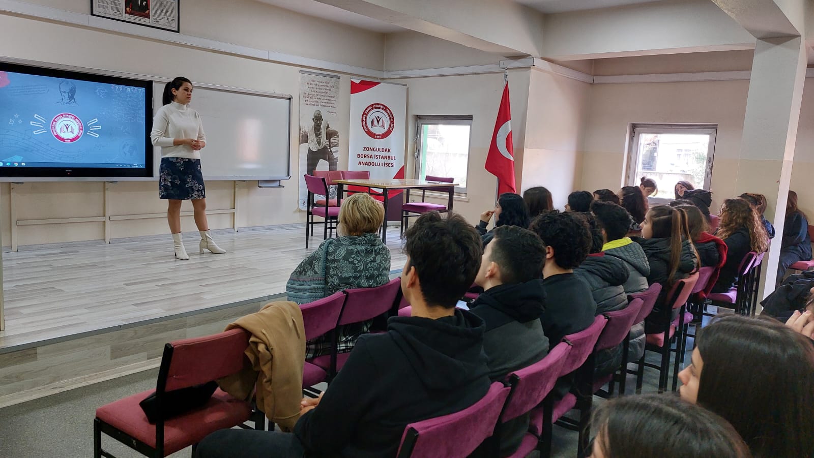 Diş Hekimliği Mesleği Öğrencilere Tanıtıldı