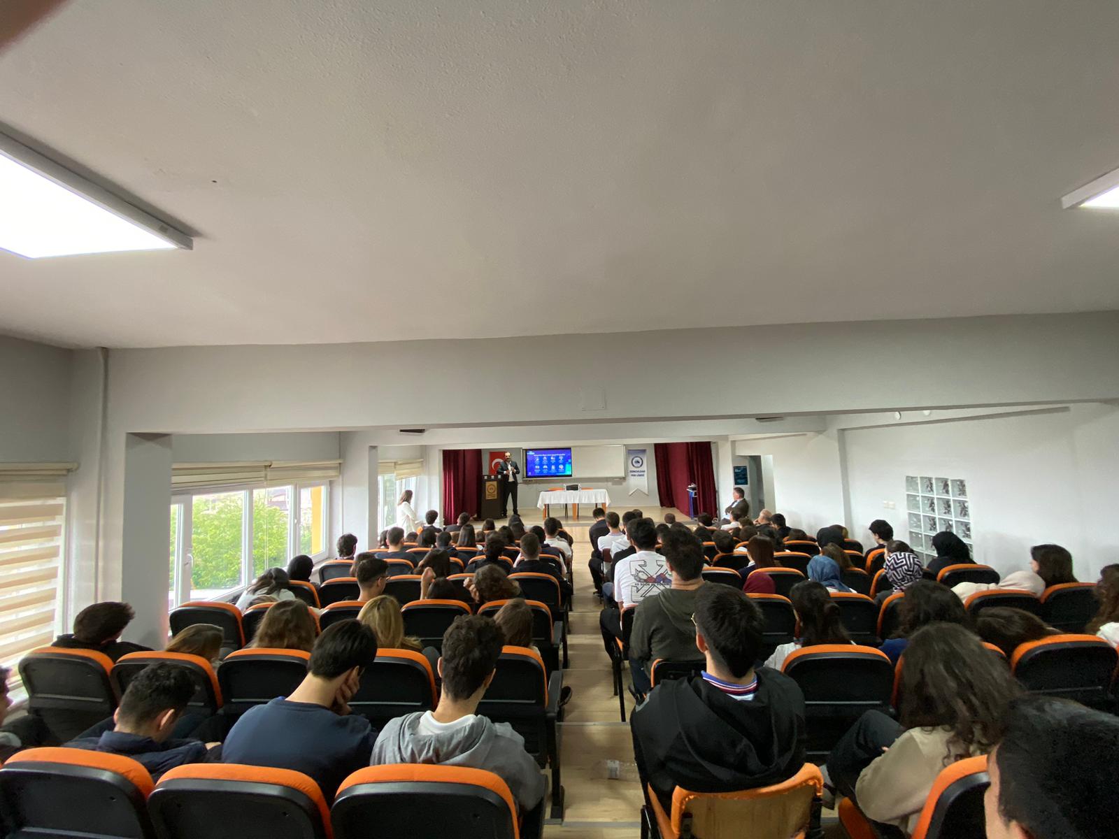 "Sosyal Girişimcilik" Konulu Söyleşi