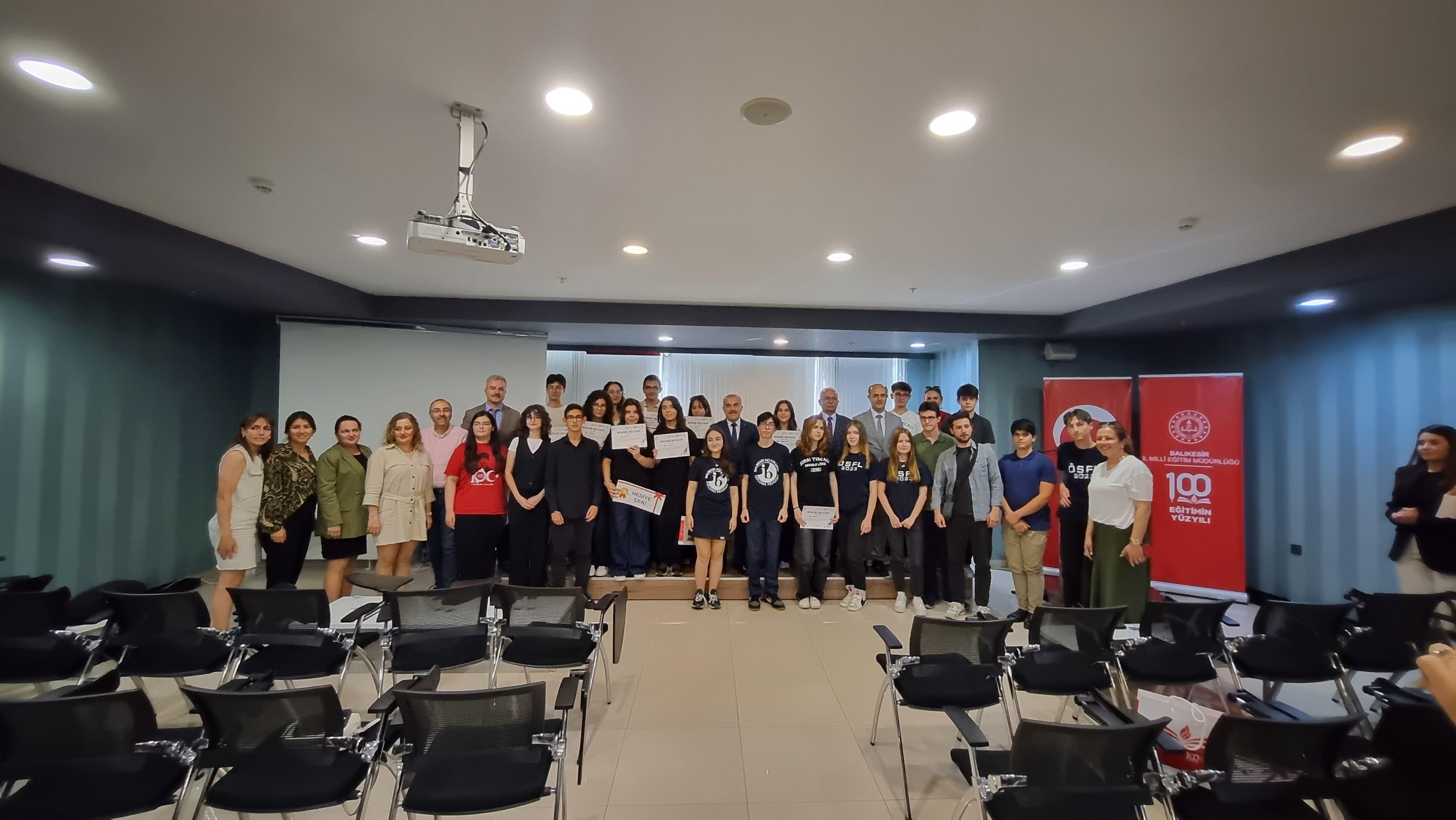 "Genç Fikirler Yarışıyor"