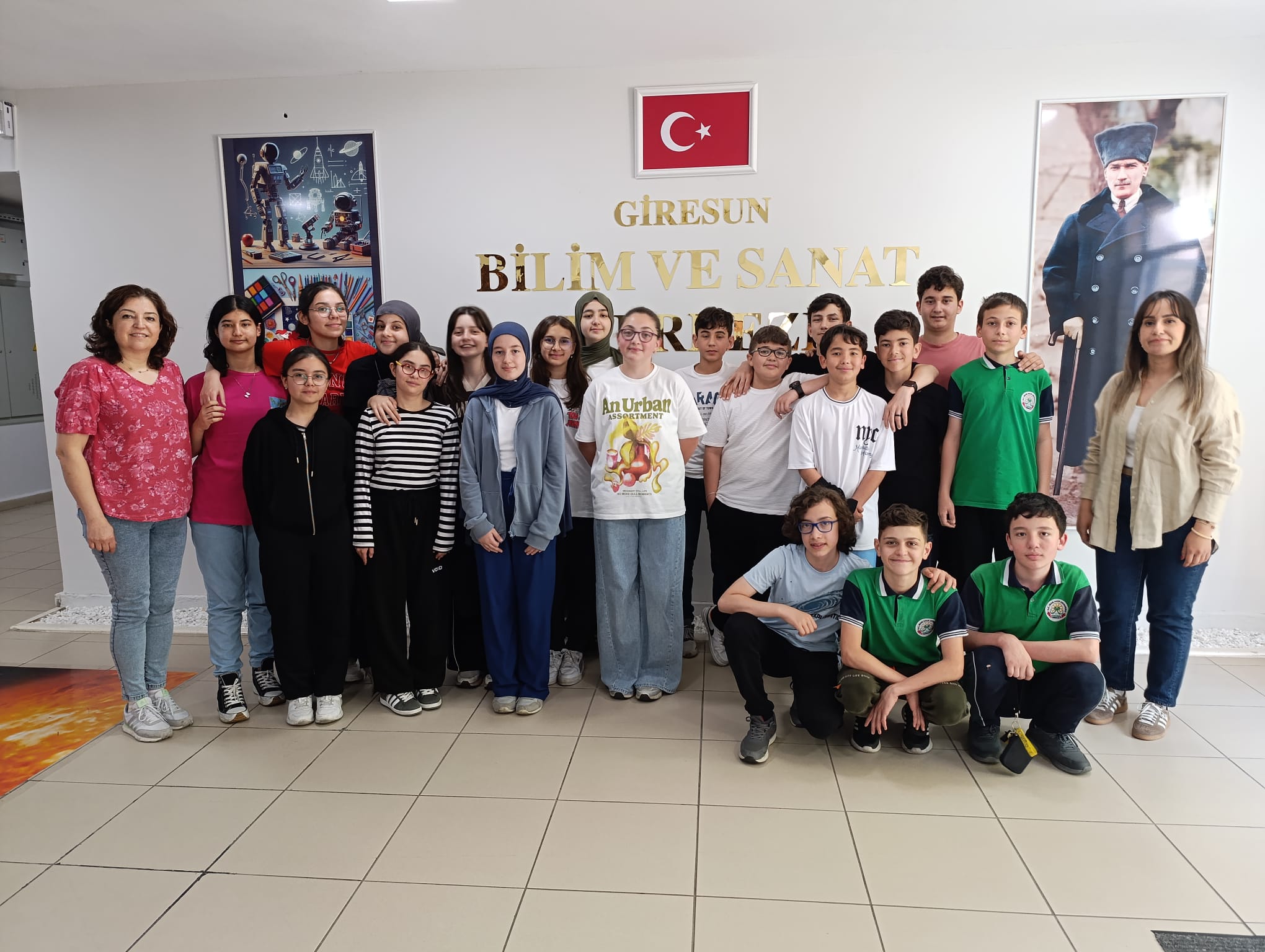 Nurettin Canikli AİHL Öğrencileri Süleyman Ağa Beceri Geliştirme Merkezi’nde Etkinliklere Katıldı