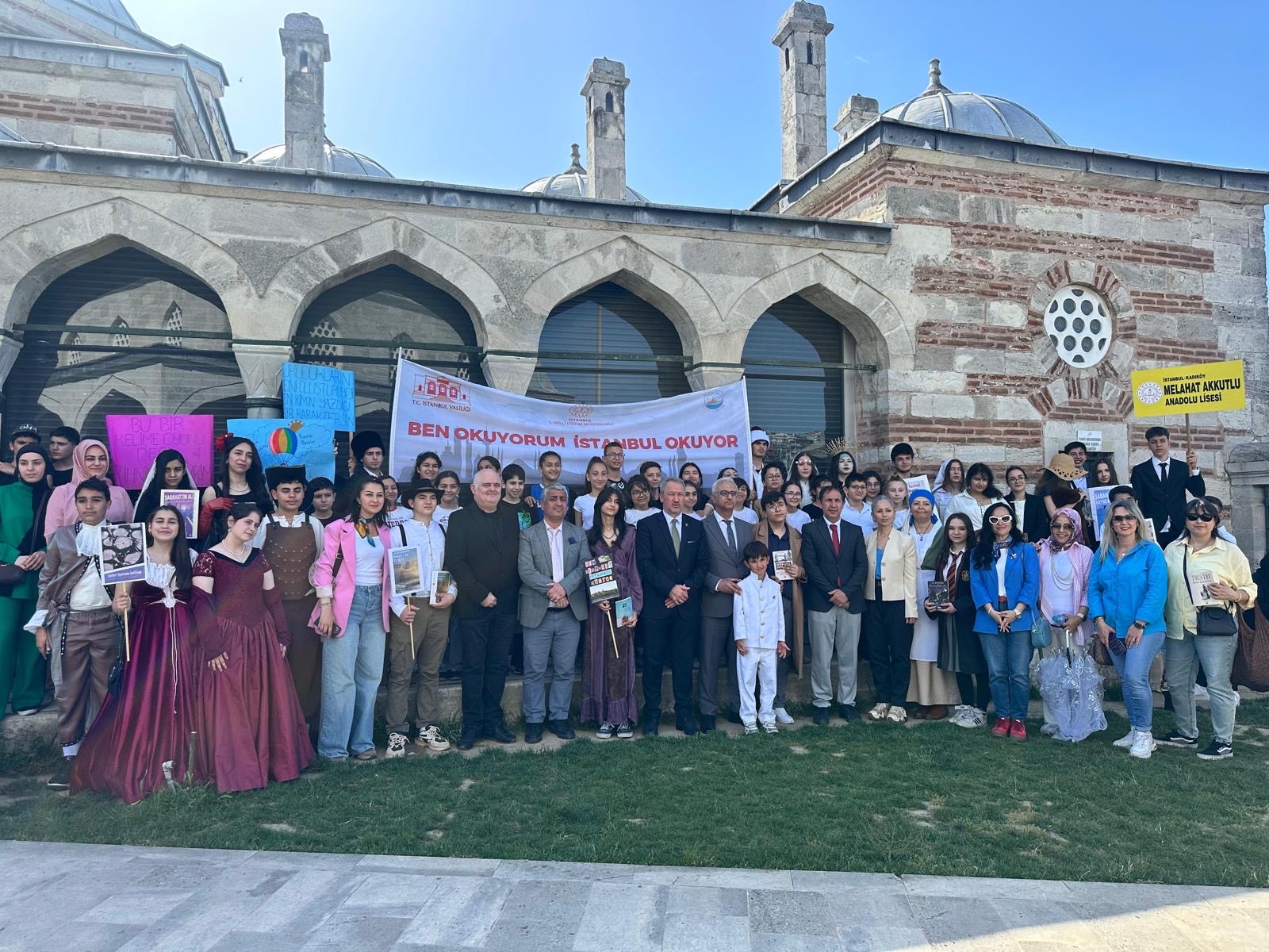 Kitaplarla İstanbul Yolculuğu Farkındalık Şenliği