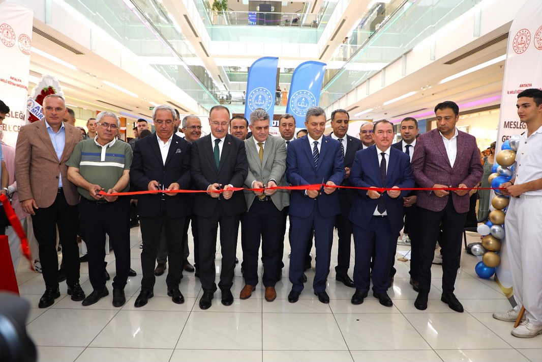 Harezmi Eğitim Modeli İyi Örnekler Sergisi