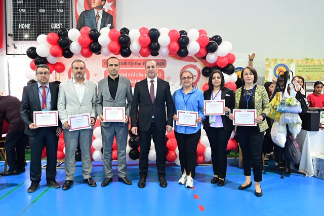 Uşak-Harezmi Eğitim Modeli Şenliği