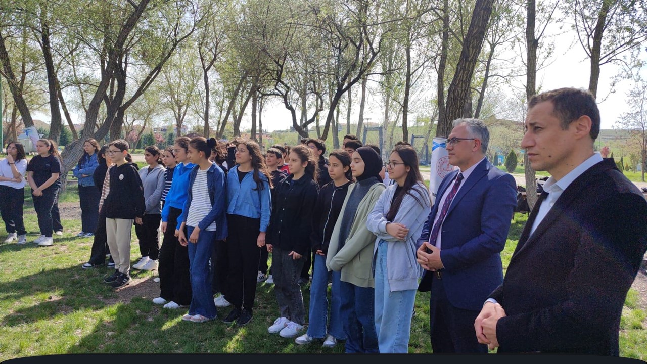 Ankara Genç AR-GE Projesi Faaliyetleri Kapsamında Çubuk İlçe Millî Eğitim Müdürlüğü, “Motivasyon Birlikteliği” Etkinliği