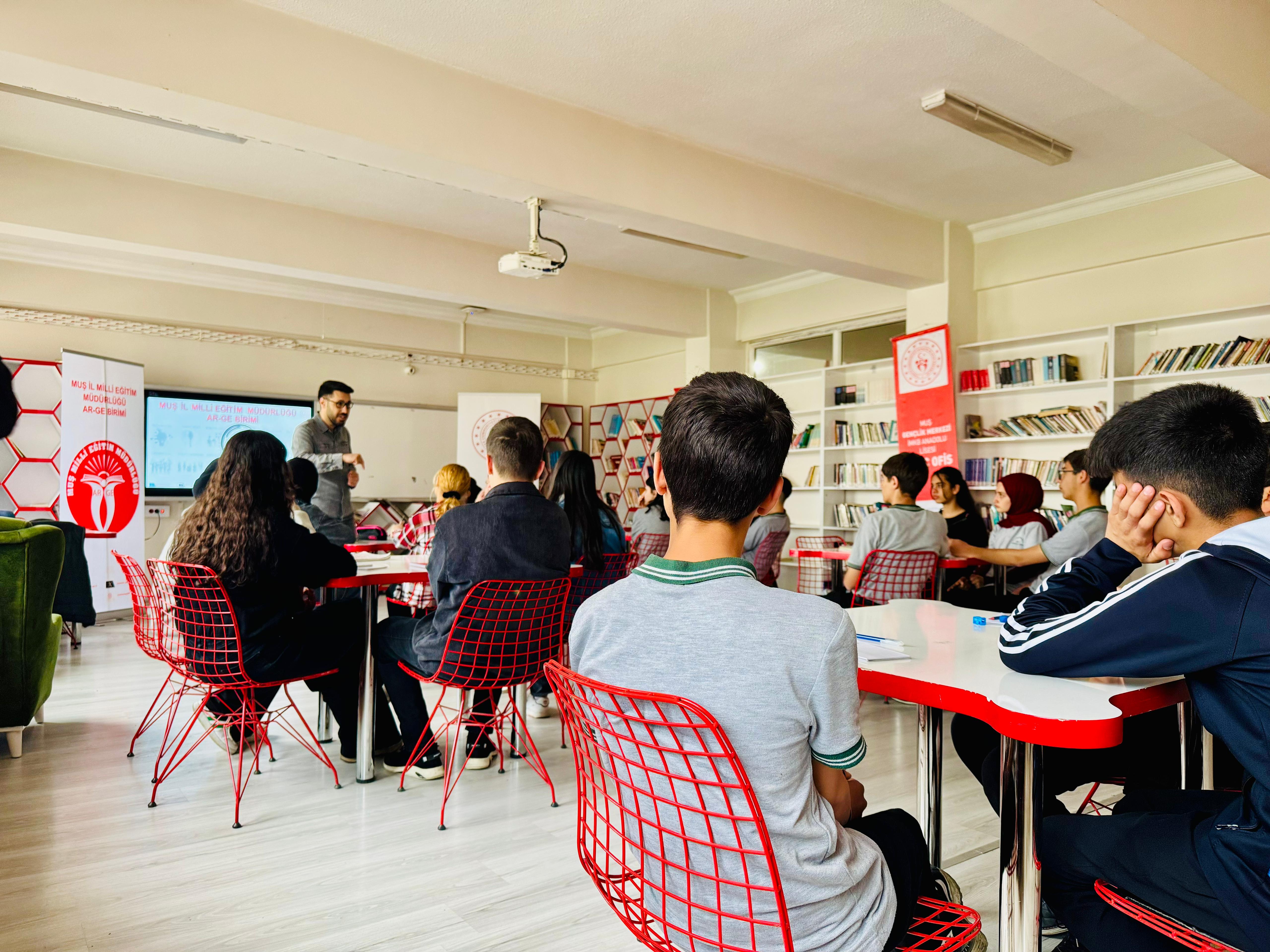 Uygulamalı Proje Yönetimi Eğitimi