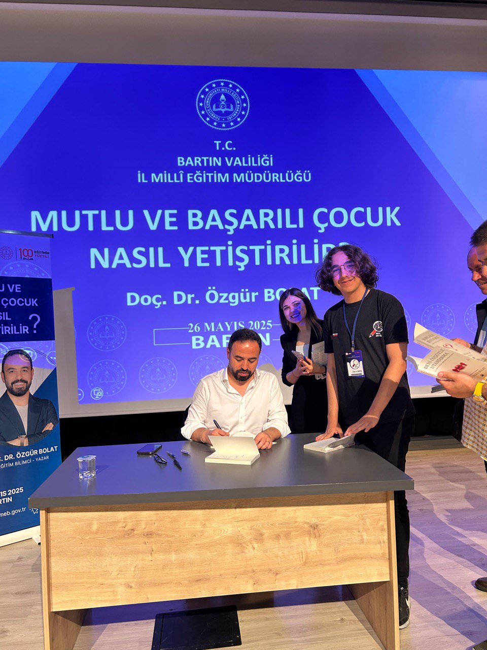 Bartın Genç Arge Bilim Söyleşisi ve İmza Günü