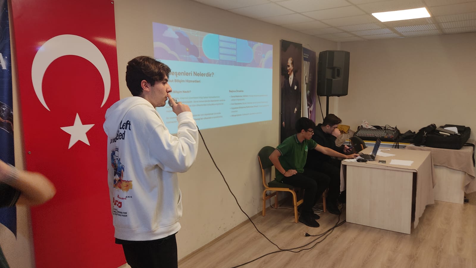 KÖYCEĞİZ GENÇ AR-GE NESNELERİN İNTERNETİ (IOT) ATÖLYESİ