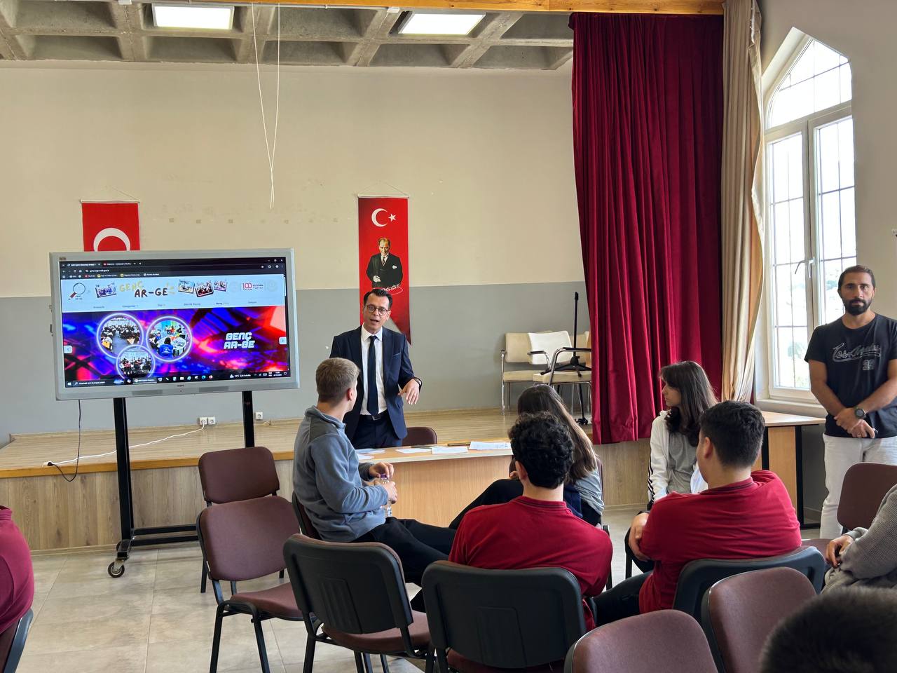 DATÇA GENÇ AR-GE YAPAY ZEKÂ İLE FARKINDALIK  ATÖLYESİ