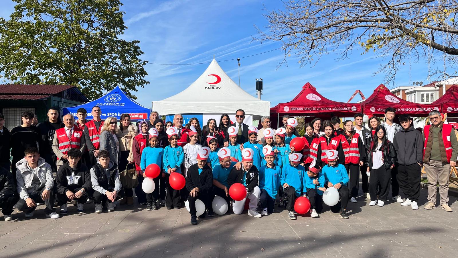 Genç AR-GE Ekibinden Kızılay’a Destek