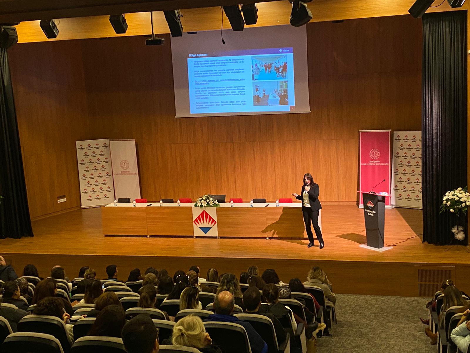 TÜBİTAK Projeleri Bilgilendirme ve Değerlendirme Toplantısı, 200 Öğretmenin Katılımıyla Gerçekleştirildi