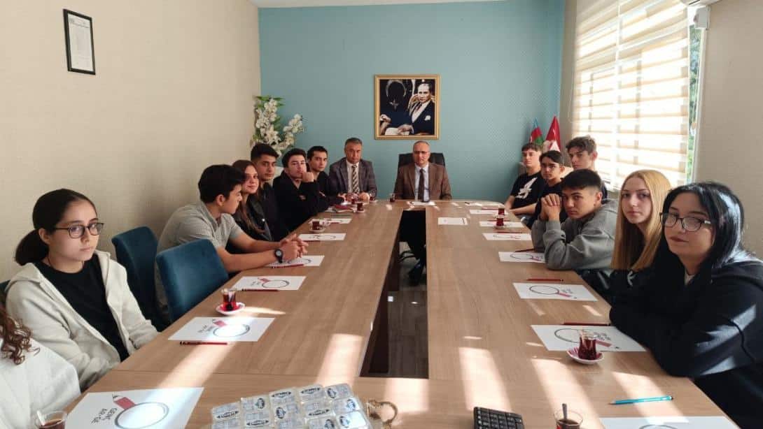 Genç Arge Erdemli Ekibi Tanıtım ve Bilgilendirme Toplantısı Gerçekleştirildi.