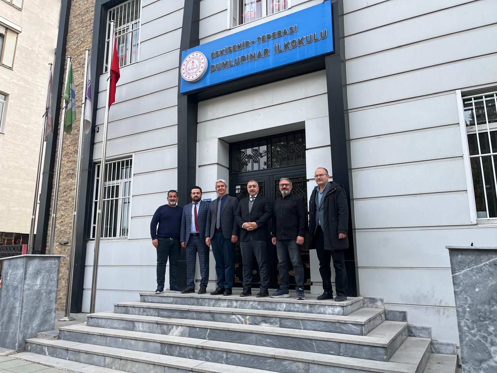 Eskişehir’in Eğitimde Kalite Lideri: Dumlupınar İlkokulu, ISO 9001 Belgesi Alan İlk İlkokul Oldu!