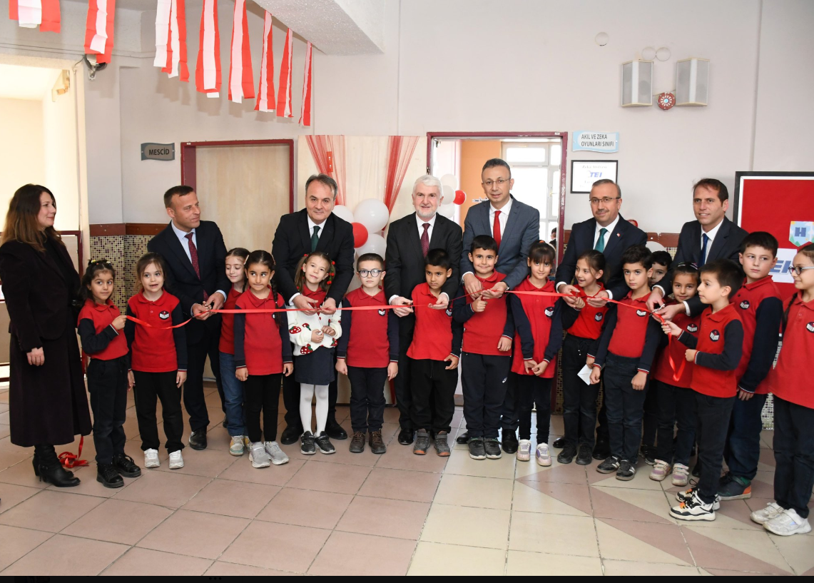 TEI’den Eğitime Değerli Katkı: Eti Maden İşletmeleri İlkokuluna Yeni Zekâ Atölyesi Kazandırıldı!