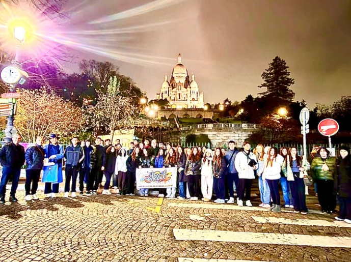 Yusuf Kalkavan Anadolu Lisesi öğrencileri Fransa ve Almanya'da bir dizi ziyaret gerçekleştirdi