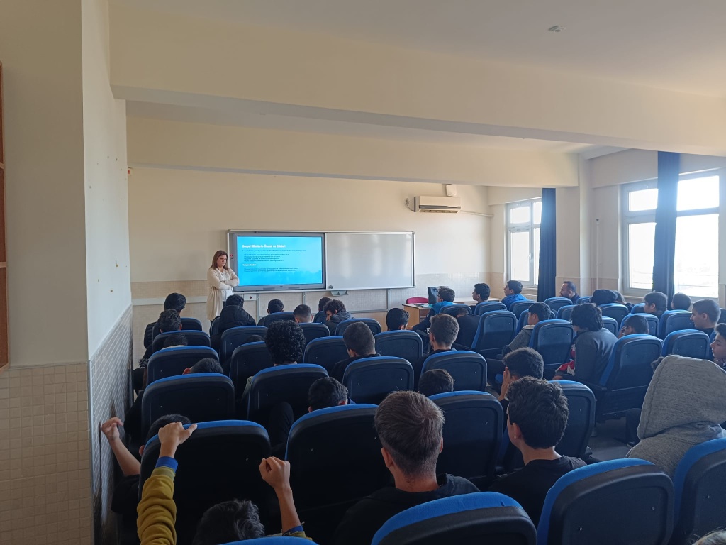 Hikmet Projesi Kapsamında Sosyal Bilimler Konferansı