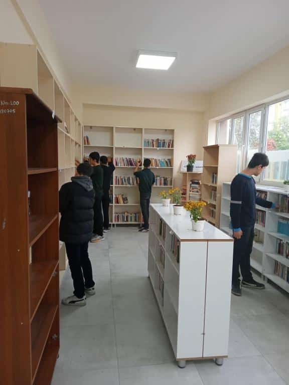 Öğretmen ve Öğrencilerimizin İş Birliğiyle Yenileme Etkinliği