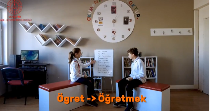 Plevne Özel İdare Ortaokulu’nda “Sözlük Özgürlüktür!”: Öğrenmek ve Öğretmek Kavramları Keşfedildi