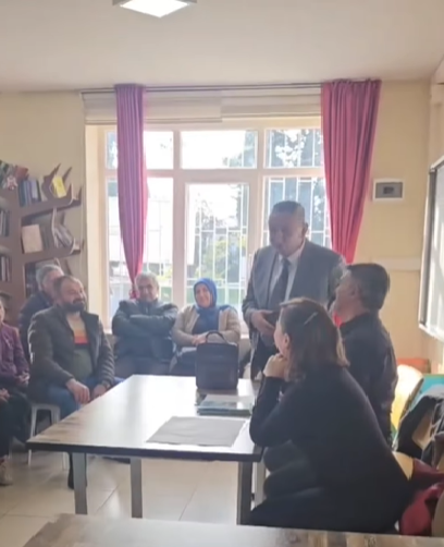 Mezitli Kuzucubelen Ortaokulu Öğrencileri Mersin Şairler ve Yazarlar Derneği Üyeleri ile Buluştu