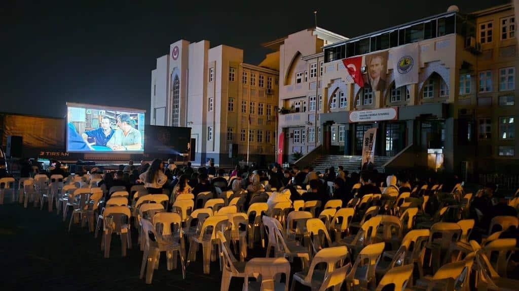 Kültür Bakanlığı Sinema Otobüsü