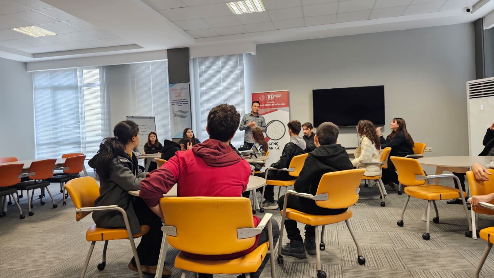 Genç İHA Ekibi Akademide