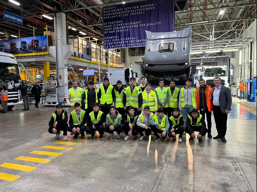 Mesleki ve Teknik Eğitimde Yerli Üretime Destek: İşletme Ziyaretleri Yoğun İlgi Görüyor