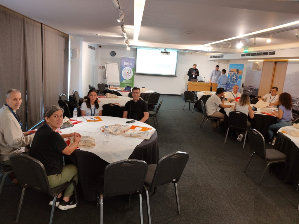 ANKARA İL MİLLÎ EĞİTİM MÜDÜRLÜĞÜ AKREDİTASYONU KA121-SCH KAPSAMINDA "DİJİTALİ BİLİNÇLİ KULLAN YENİLİĞE BAĞLAN" PROJESİ; KIZILCAHAMAM GENÇ AR-GE