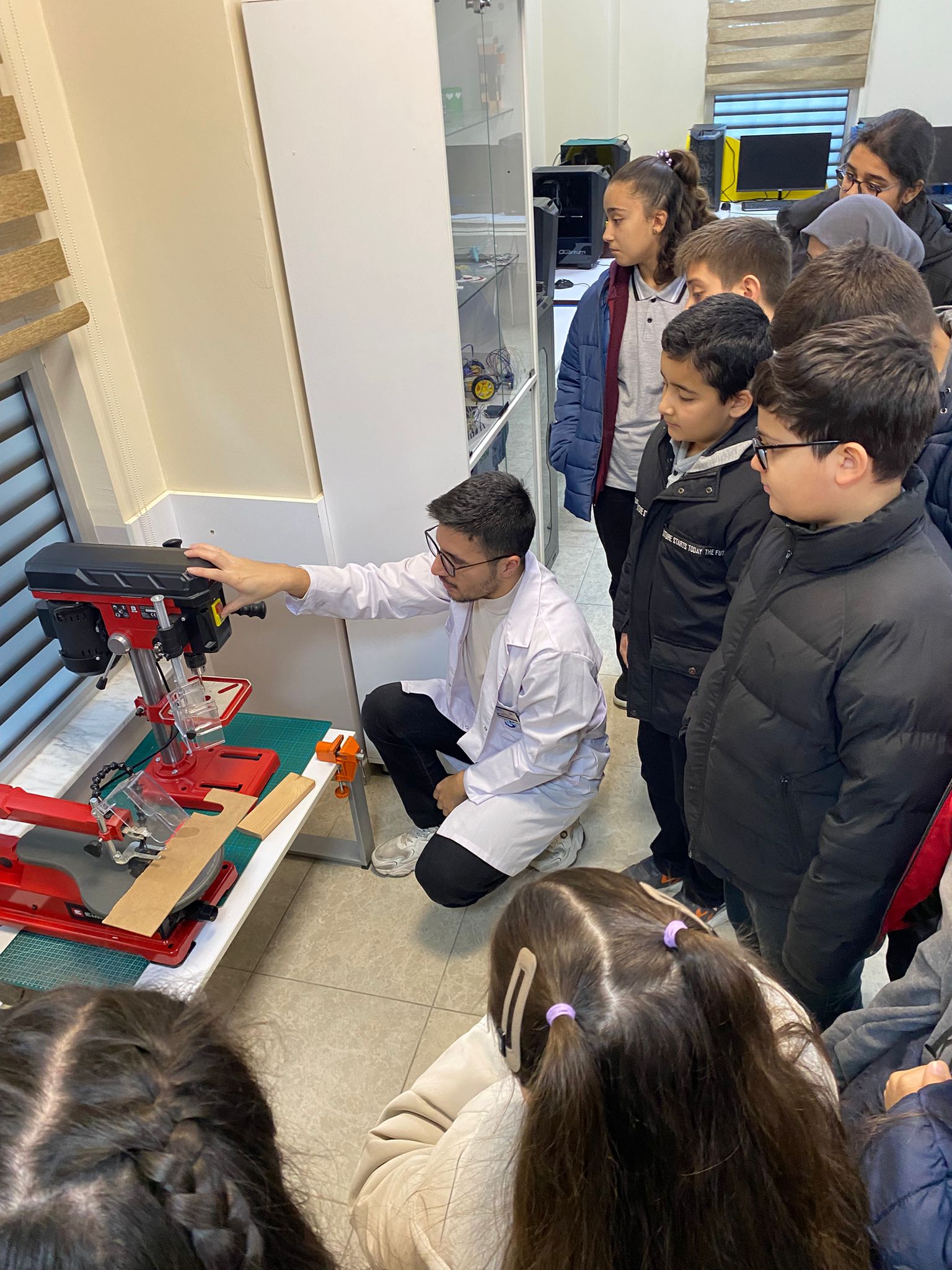 Hasan Nail Canat Bilgi Evi ve Kültür Merkezi- Robotik Kodlama Atölyesi