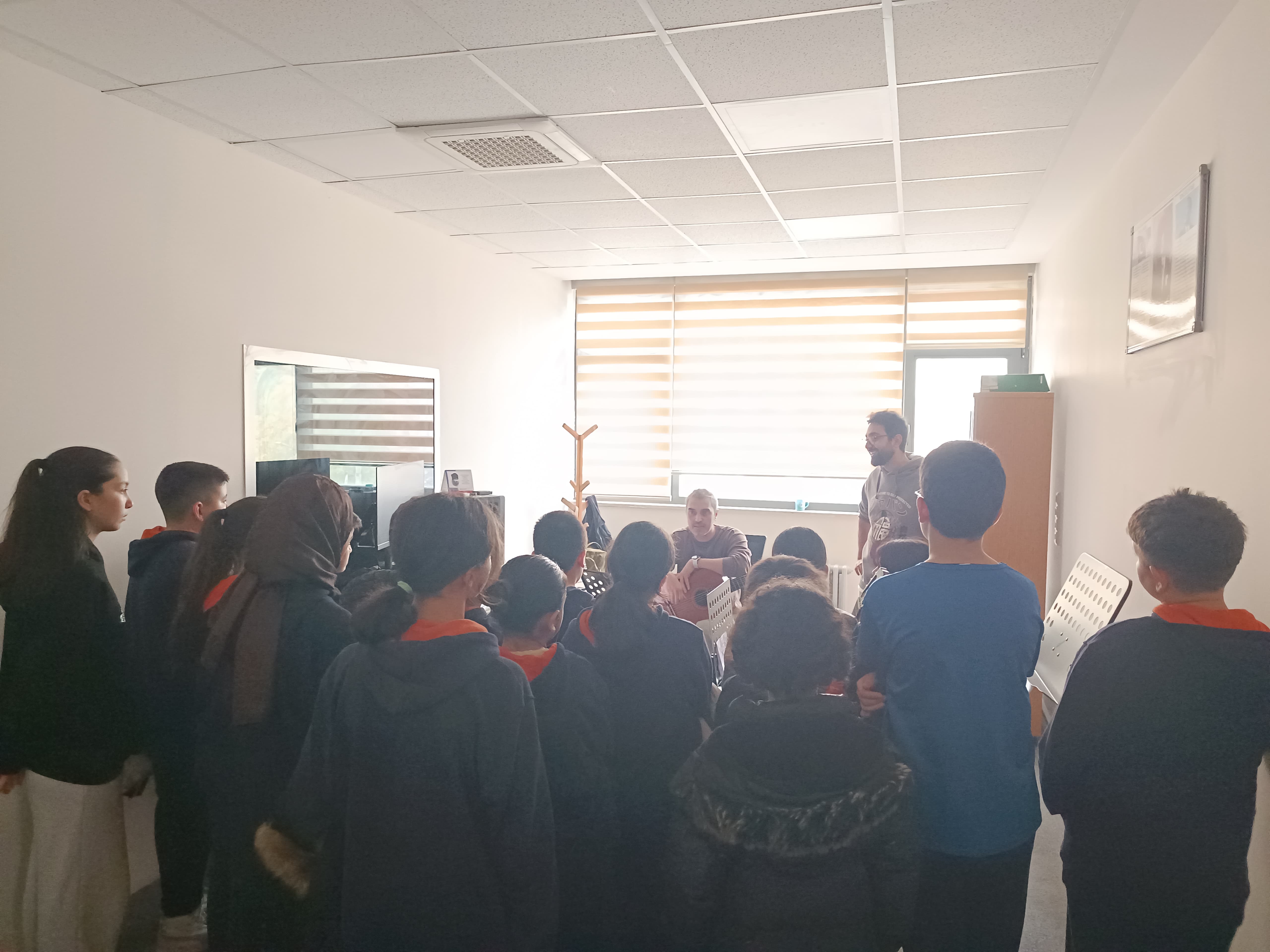 Hikmet Barutçugil Güzel Sanatlar Lisesi Müzik Atölyesi ziyareti