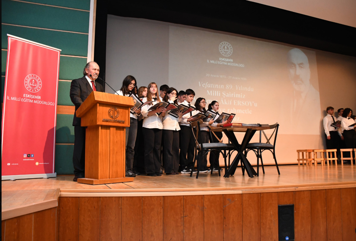 "İstiklalden İstikbale Bir Ömür": Mehmet Âkif Ersoy Eskişehir’de Anıldı