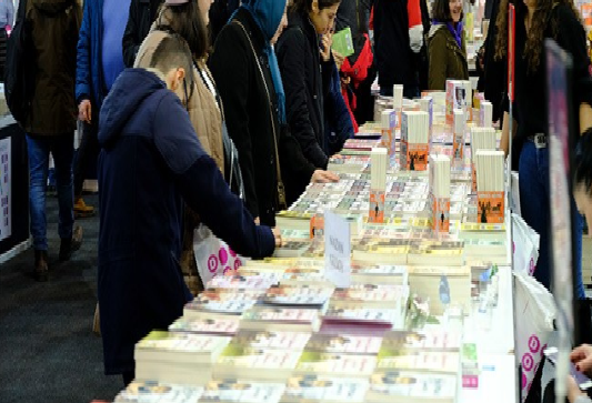 Erdemli Borsa İstanbul Fen Lisesinden Mersin 10. Kitap Fuarı Gezisi