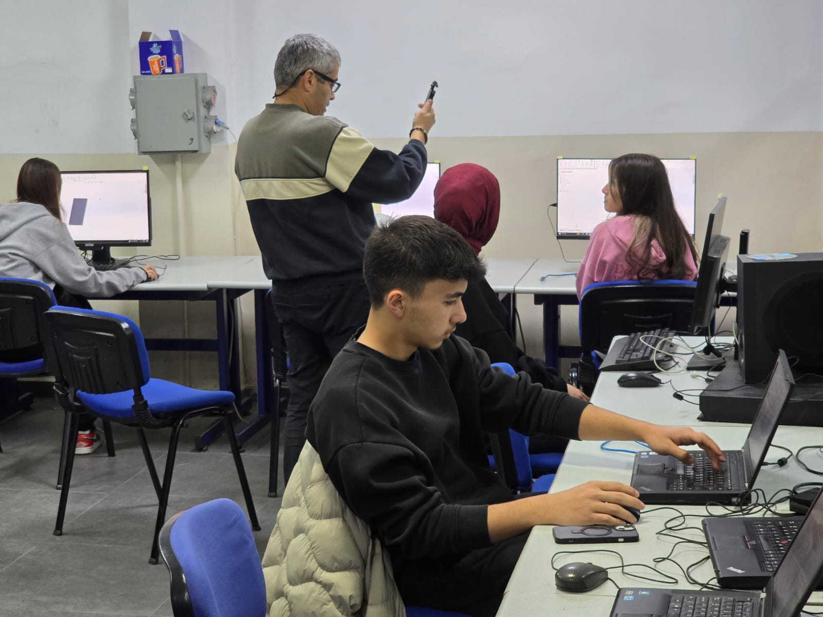 Pyhton Yazılım Dili, Makine Öğrenme ve Robotik Kodlama