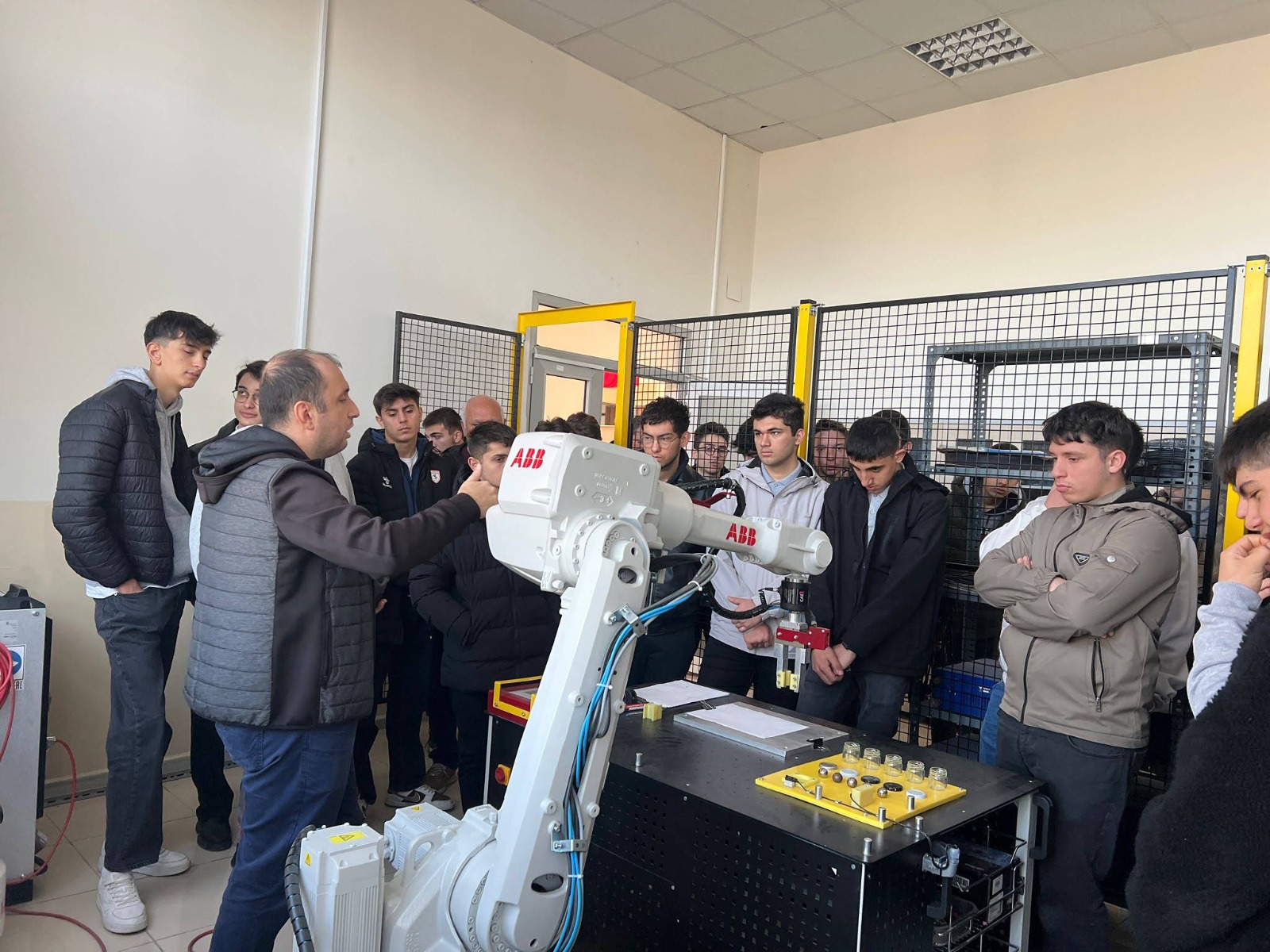 Şehit İlhan Hamlı MTAL Öğrencilerinden OMÜ’ye Teknik Gezi