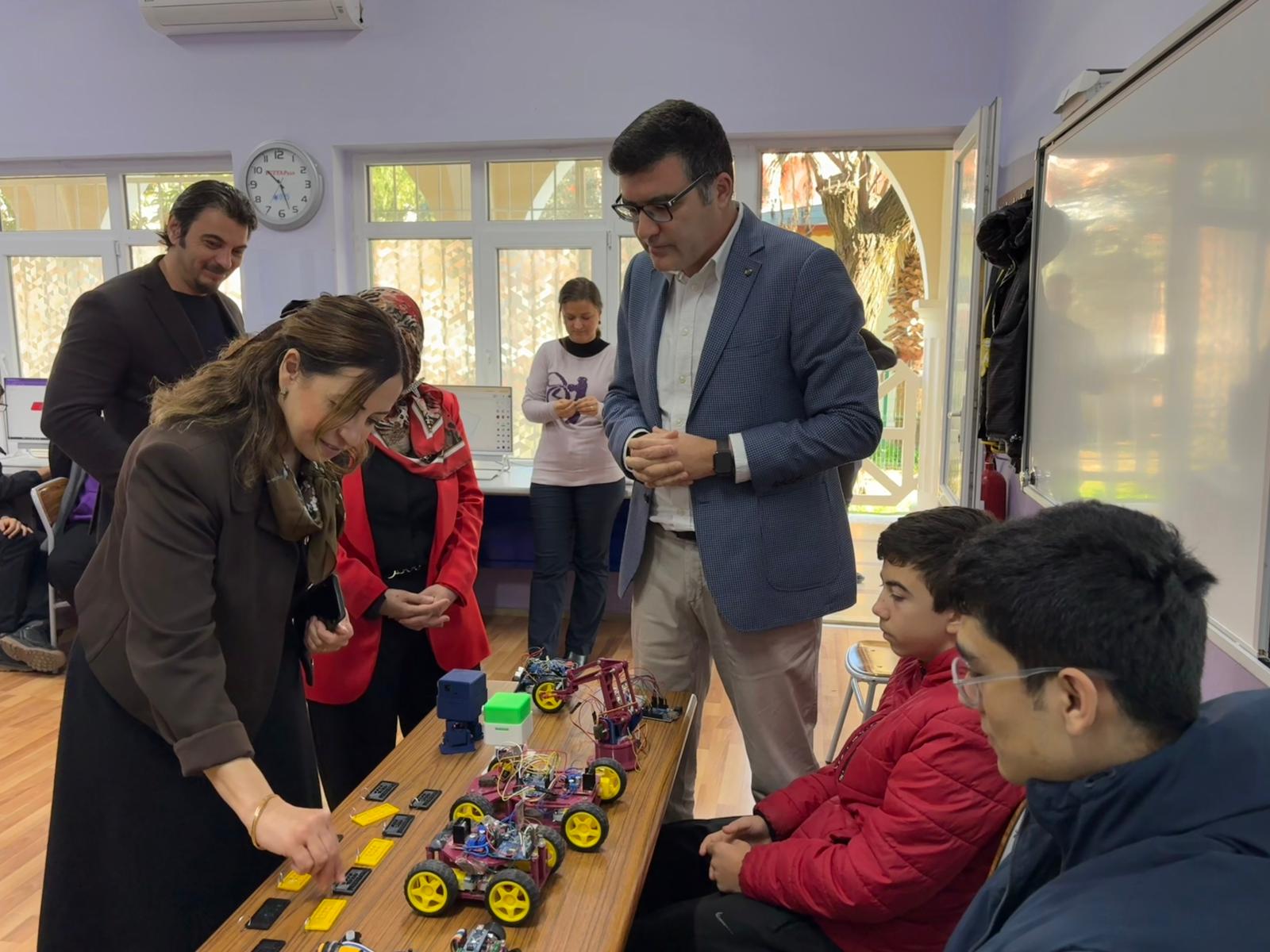 MARMARİS GENÇ AR-GE 3D TASARIM VE YAZICI ATÖLYESİ