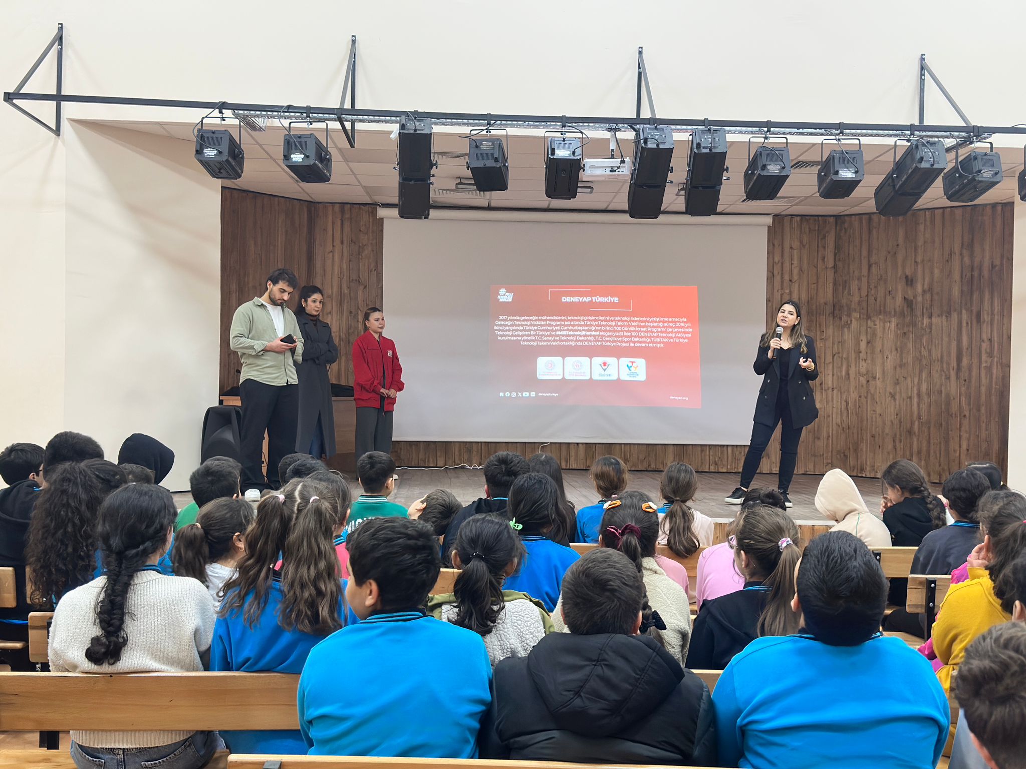 Genç AR-GE Bilgilendirme Günleri: DENEYAP Süreci Tanıtım Programı