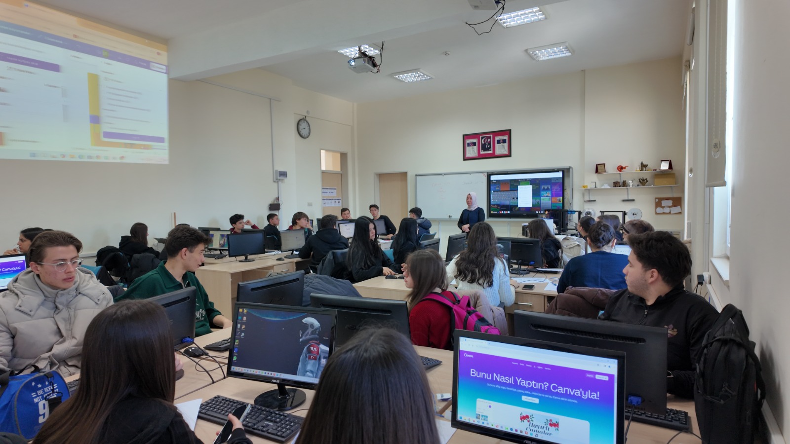 Genç AR-GE Akran Nezaketi Temalı Canva Atölyesi