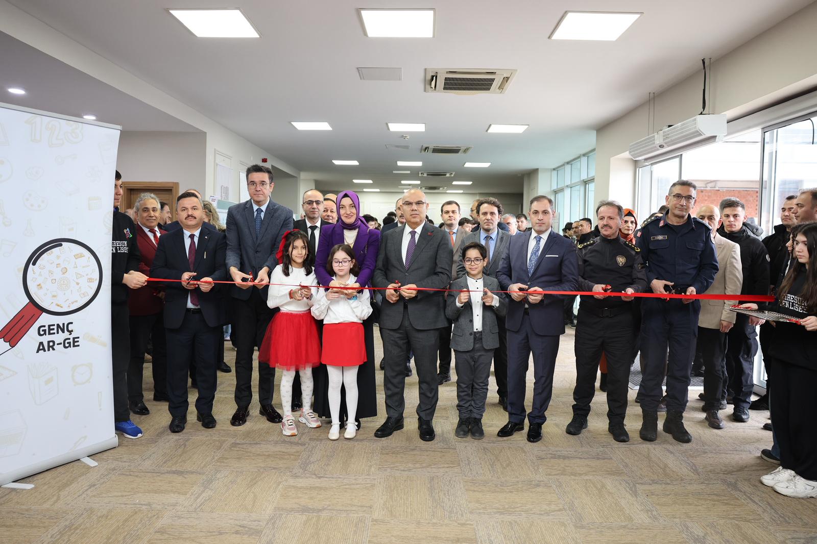 Genç AR-GE Zirvedeki Çotanaklar Programı Büyük Coşkuyla Gerçekleştirildi