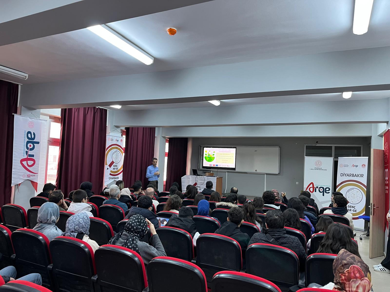 “Mavi-Yeşil Vatan İçin İnovasyon:  Su Verimliliği Mobil Uygulaması Geliştirme Eğitimi”
