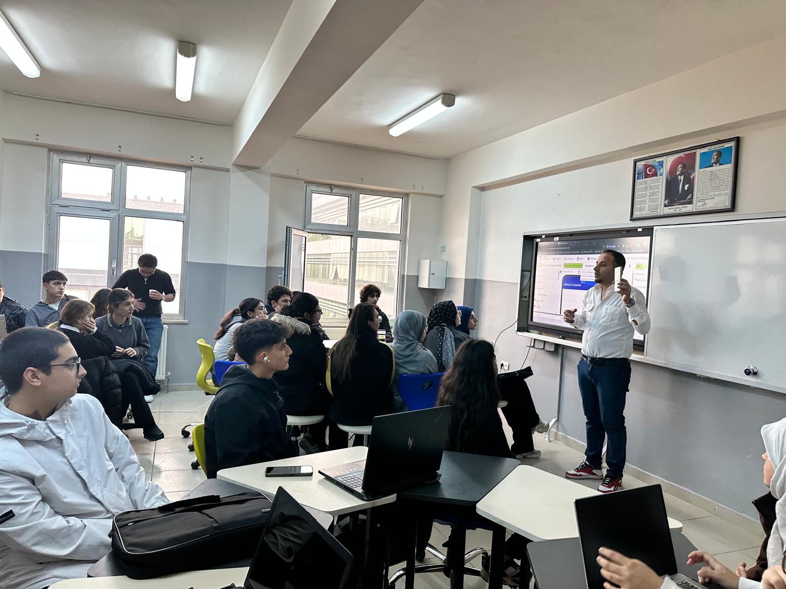 “Mavi-Yeşil Vatan İçin İnovasyon:  Su Verimliliği Mobil Uygulaması Geliştirme Eğitimi”